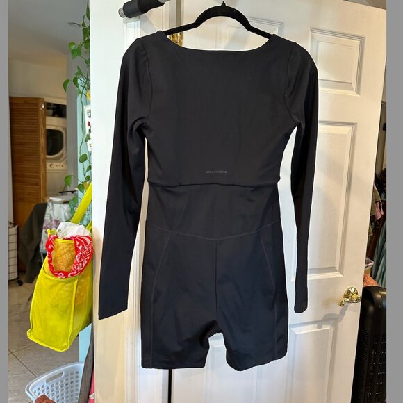 Girlfriend Collective Dylan Long Sleeve Unitard in black (size M) - Picture 2 of 3